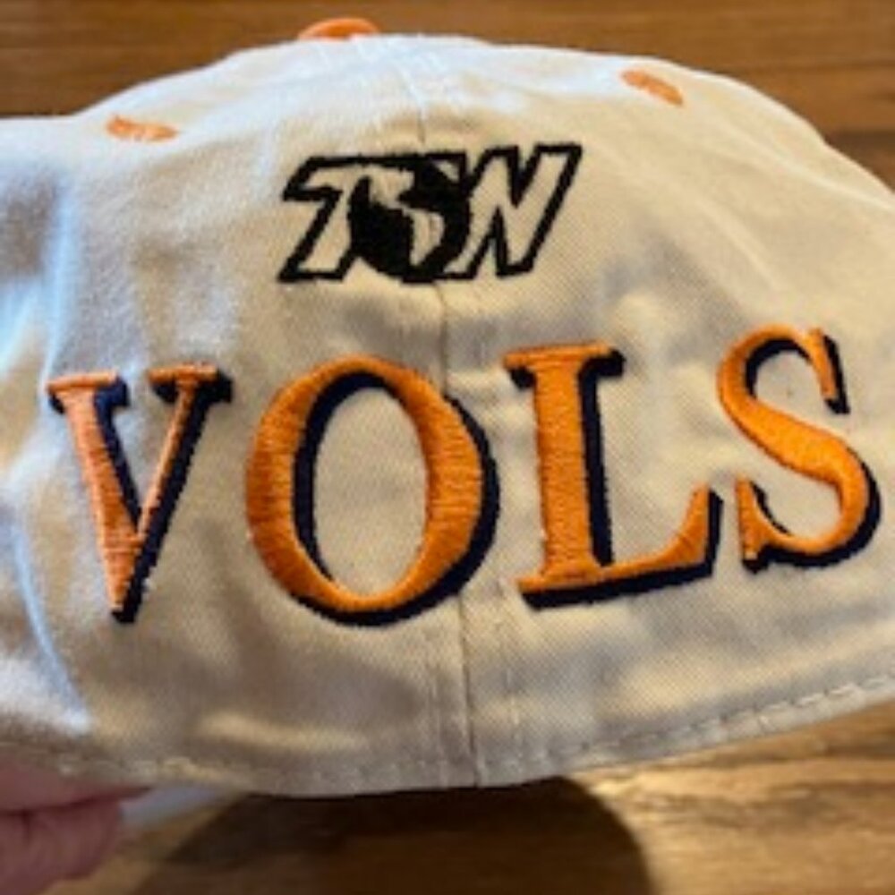 Vintage Top of the World Tennessee Fitted Ball Cap with Logos  Size  7 1/4